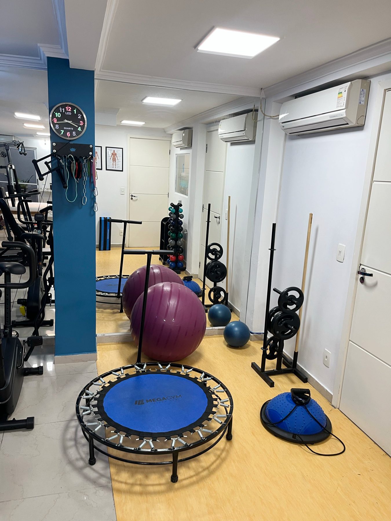 Sala de condicionamento da Clínica Sampieri