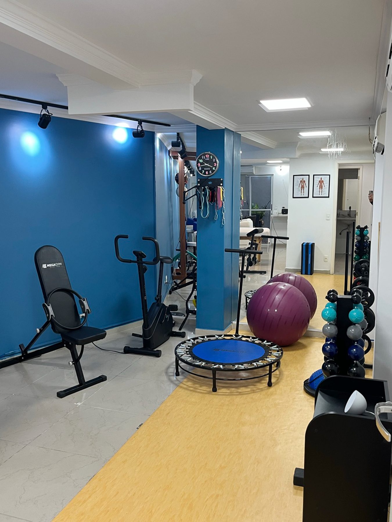 Sala de condicionamento da Clínica Sampieri